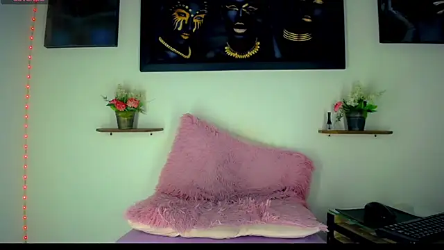 Snapshot of Tatoo_Noah chatting on February 21, 2026, 9:05 pm Tatoo Noah online show from February 21, 2026, 9:05 pm