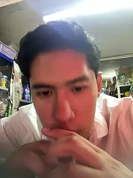 Snapshot of Jleonardolr chatting on March 11, 2026, 11:33 pm Jleonardolr online show from March 11, 2026, 11:33 pm