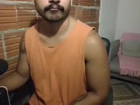 Snapshot of moreno18rn chatting on April 14, 2026, 11:16 am moreno18rn online show from April 14, 2026, 11:16 am