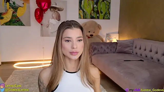 Lenna Godess online show from February 17, 2025, 6:31 am