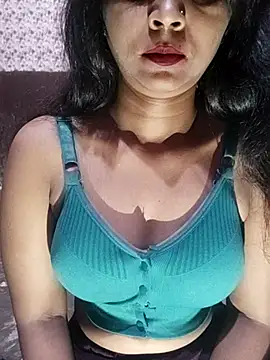 Ayesha Khan1 online show from April 16, 2026, 10:34 pm