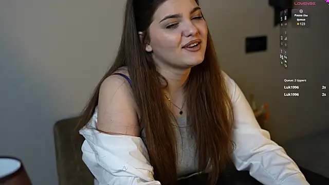 Snapshot of EvaNyx chatting on February 9, 2026, 7:40 pm EvaNyx online show from February 9, 2026, 7:40 pm