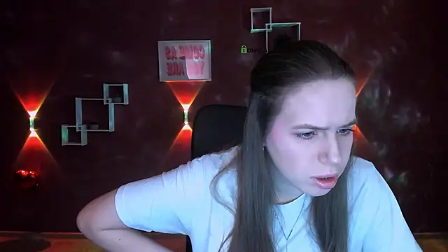 Snapshot of lumi_soft chatting on February 25, 2026, 8:35 am lumi soft online show from February 25, 2026, 8:35 am