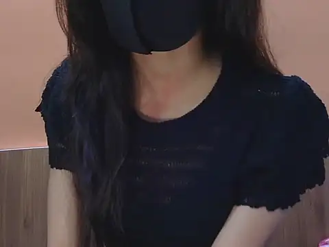 Desirable Barbie online show from April 23, 2026, 7:27 pm