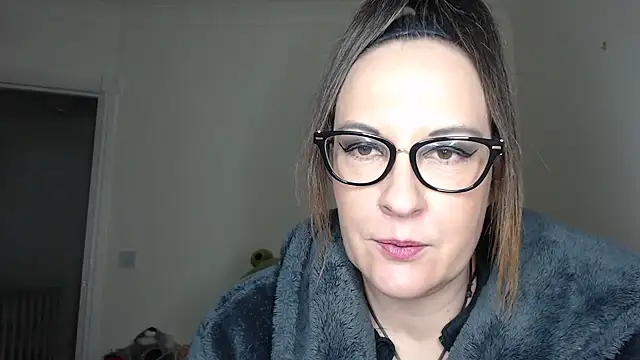 Snapshot of PsychicDominatrix chatting on February 20, 2026, 7:03 pm PsychicDominatrix online show from February 20, 2026, 7:03 pm