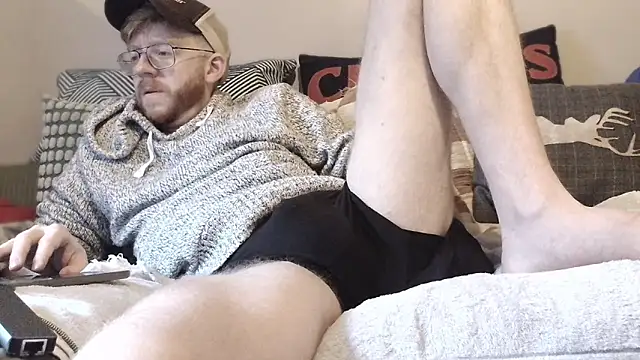 Snapshot of Gingerxl8 chatting on February 21, 2026, 4:30 pm Gingerxl8 online show from February 21, 2026, 4:30 pm