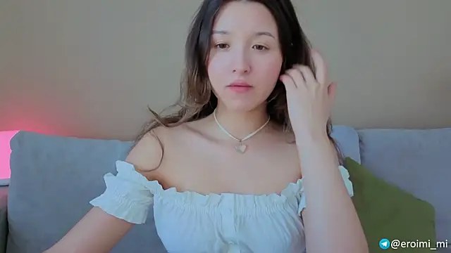 eroimi online show from May 16, 2026, 3:11 pm