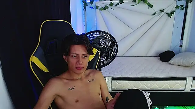 Snapshot of Didi_hard chatting on March 21, 2026, 8:19 am Didi hard online show from March 21, 2026, 8:19 am