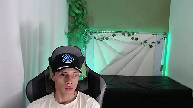 Snapshot of Didi_hard chatting on March 26, 2026, 3:56 am Didi hard online show from March 26, 2026, 3:56 am