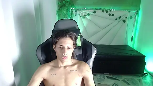 Snapshot of Didi_hard chatting on March 27, 2026, 4:07 am Didi hard online show from March 27, 2026, 4:07 am