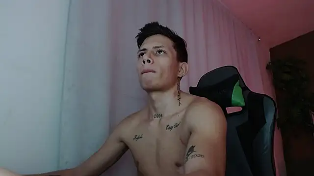 Snapshot of Didi_hard chatting on April 15, 2026, 1:40 pm Didi hard online show from April 15, 2026, 1:40 pm