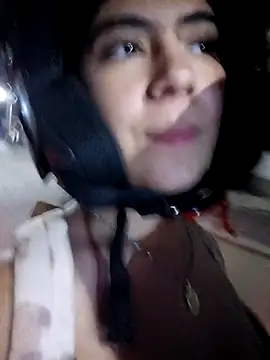 Snapshot of Ailen-cute chatting on February 5, 2026, 6:29 am Ailen-cute online show from February 5, 2026, 6:29 am