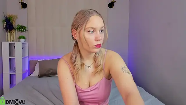 Vanessa Harr1s online show from April 13, 2026, 12:38 am