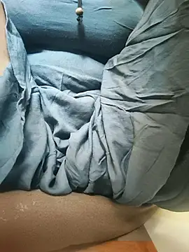 Snapshot of Hot-Anita_ chatting on February 18, 2026, 7:04 am Hot-Anita online show from February 18, 2026, 7:04 am