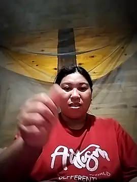 kussecka online show from February 15, 2026, 7:51 am