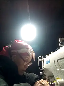 yoyosexy11 online show from February 12, 2026, 1:06 pm