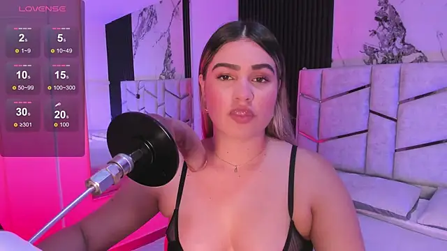 Liiahfontaine online show from April 6, 2026, 7:59 pm