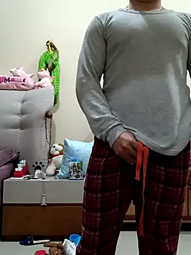 Snapshot of Ryzca chatting on February 8, 2026, 2:37 am Ryzca online show from February 8, 2026, 2:37 am