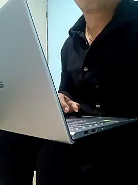 Snapshot of Ryzca chatting on March 20, 2026, 10:36 pm Ryzca online show from March 20, 2026, 10:36 pm