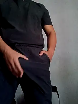 Snapshot of Ryzca chatting on April 10, 2026, 4:33 pm Ryzca online show from April 10, 2026, 4:33 pm