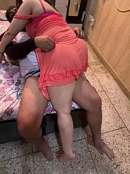 chublady online show from March 5, 2026, 5:03 am