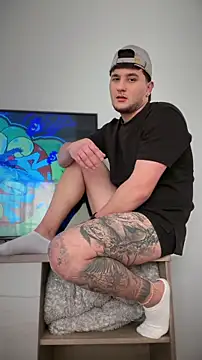 Snapshot of Massimo_Fiore chatting on February 25, 2026, 4:49 pm Massimo Fiore online show from February 25, 2026, 4:49 pm