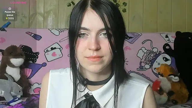 reze daisies online show from April 6, 2026, 7:59 pm