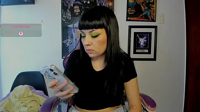 luckylaura online show from February 27, 2026, 5:35 pm