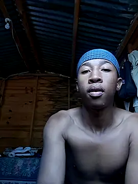 Snapshot of Peterveero12 chatting on March 1, 2026, 9:44 am Peterveero12 online show from March 1, 2026, 9:44 am