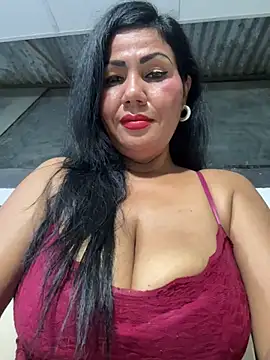 Savage-milf online show from March 21, 2026, 11:41 pm