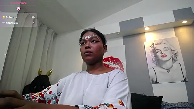 Snapshot of kavya_suri_ chatting on February 5, 2026, 7:40 pm kavya suri online show from February 5, 2026, 7:40 pm