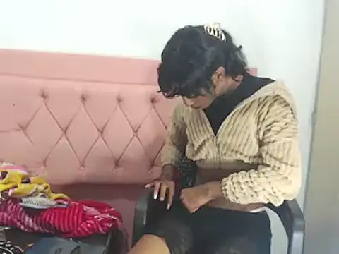 violetaconny online show from February 17, 2026, 12:23 pm