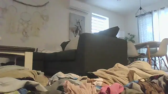 SpicyNatashaXO online show from February 17, 2026, 6:58 pm