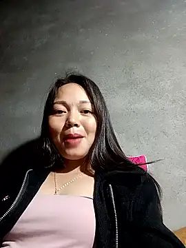 Snapshot of Rose-222 chatting on February 21, 2026, 1:17 am Rose-222 online show from February 21, 2026, 1:17 am