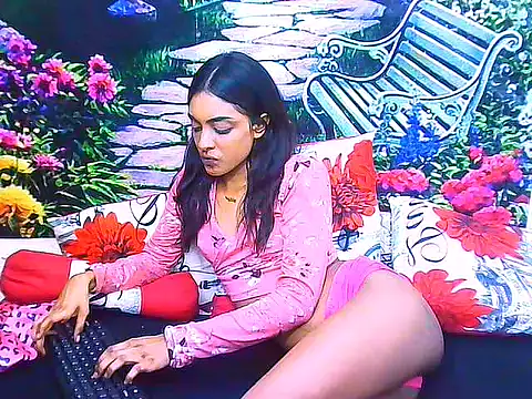 IndianPretty14u2Luv online show from May 27, 2026, 2:03 pm