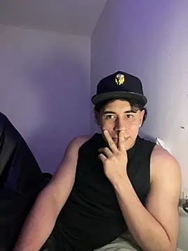 Maximuz1920 online show from March 10, 2026, 5:34 am