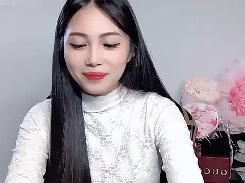 Thuy79 online show from March 8, 2026, 4:11 pm
