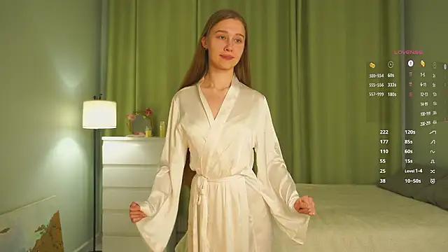 Snapshot of SharaNewbern chatting on February 19, 2026, 2:46 pm SharaNewbern online show from February 19, 2026, 2:46 pm