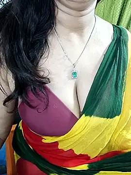 Snapshot of alinaarora chatting on March 26, 2026, 8:14 pm alinaarora online show from March 26, 2026, 8:14 pm