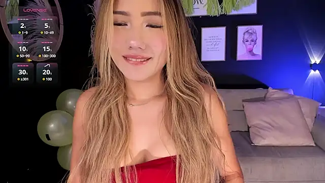 Isa cortes  online show from March 18, 2026, 1:36 pm