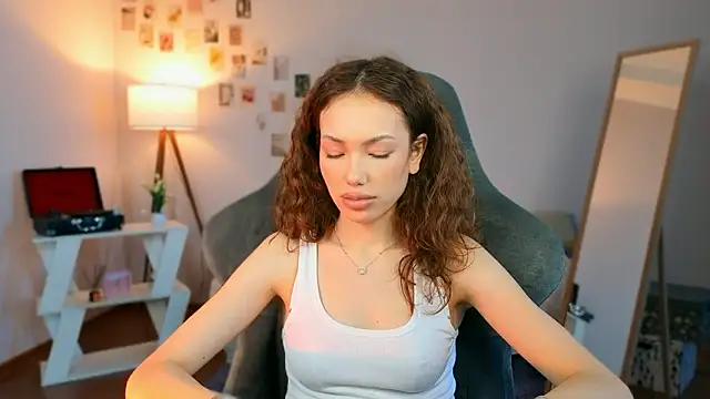 Snapshot of nexorine chatting on March 30, 2026, 9:21 am nexorine online show from March 30, 2026, 9:21 am