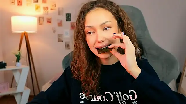 Snapshot of nexorine chatting on April 7, 2026, 9:10 am nexorine online show from April 7, 2026, 9:10 am