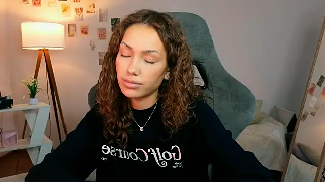 Snapshot of nexorine chatting on April 8, 2026, 1:11 pm nexorine online show from April 8, 2026, 1:11 pm