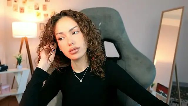 Snapshot of nexorine chatting on April 14, 2026, 11:49 am nexorine online show from April 14, 2026, 11:49 am