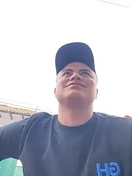 Snapshot of andresmahecha777 chatting on February 8, 2026, 9:51 pm andresmahecha777 online show from February 8, 2026, 9:51 pm