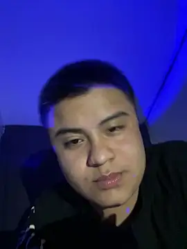 Snapshot of andresmahecha777 chatting on February 24, 2026, 5:16 am andresmahecha777 online show from February 24, 2026, 5:16 am