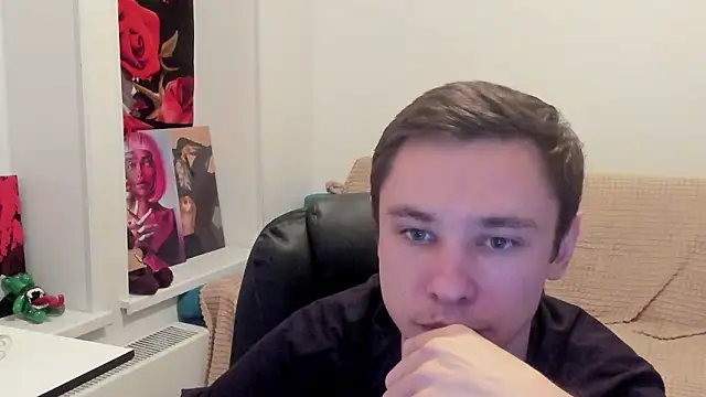 Snapshot of Alexmansuper chatting on February 2, 2026, 12:09 am Alexmansuper online show from February 2, 2026, 12:09 am