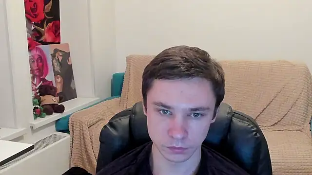 Snapshot of Alexmansuper chatting on February 17, 2026, 12:07 am Alexmansuper online show from February 17, 2026, 12:07 am