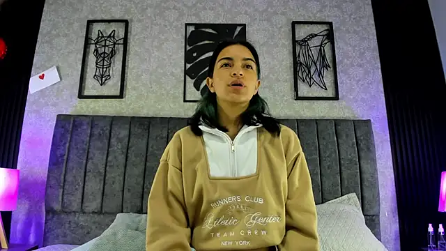 Snapshot of bliinkii_and_luka_ chatting on March 13, 2026, 1:07 pm bliinkii and luka online show from March 13, 2026, 1:07 pm