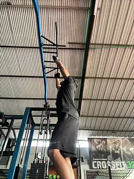 Snapshot of CreamKingg chatting on February 26, 2026, 9:36 pm CreamKingg online show from February 26, 2026, 9:36 pm